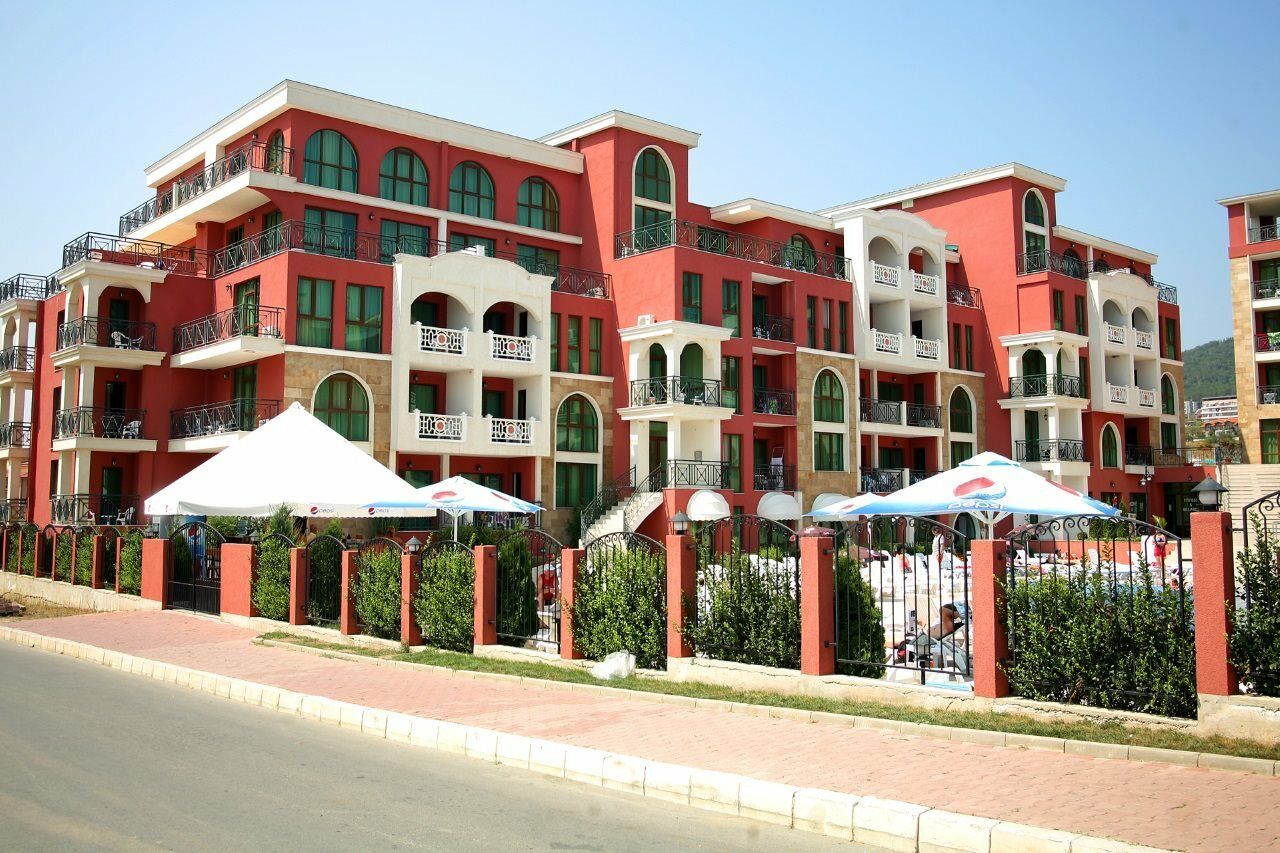Saint George Palace Hotel Sveti Vlas Exterior photo